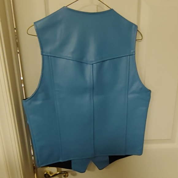 Blue leather vest - Picture 3 of 3